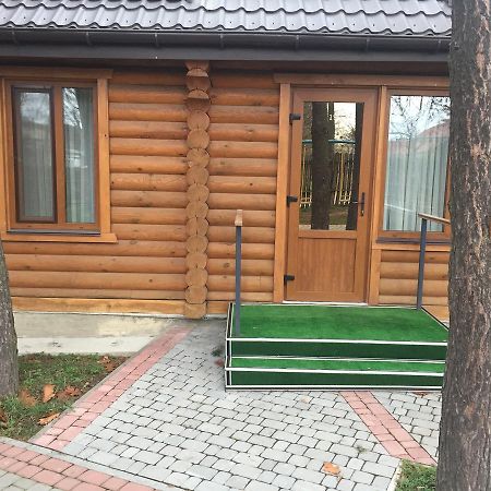 Podilskii Dvir Yakushintsy 外观 照片